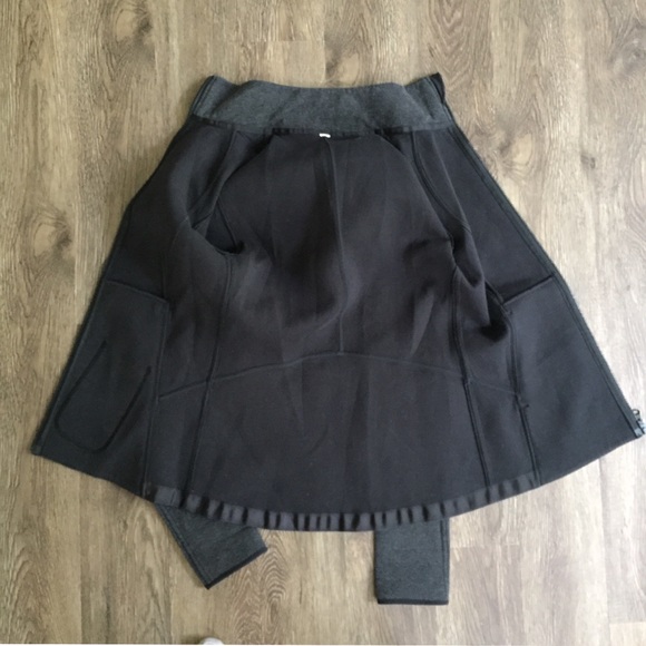Lululemon Insculpt Jacket Heathered Black / Black - Picture 6 of 12